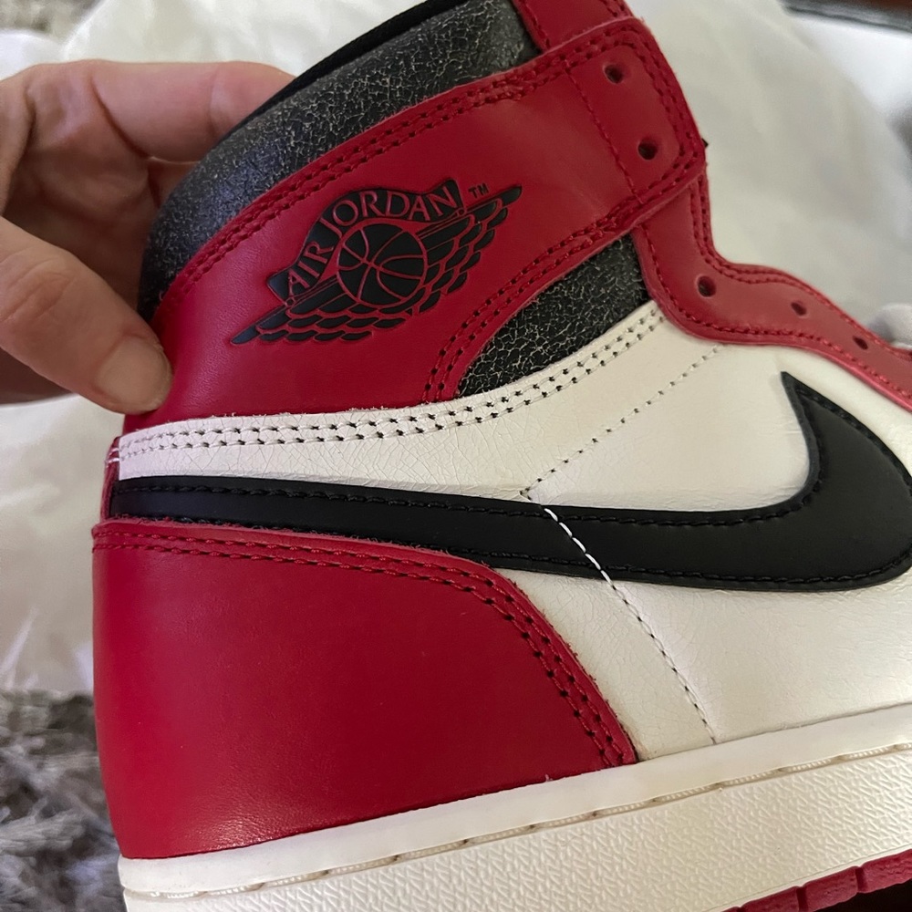 Nike Air Jordan 1 Retro High OG Chicago Lost and Found DZ5485-612 Mens New - Picture 4 of 12